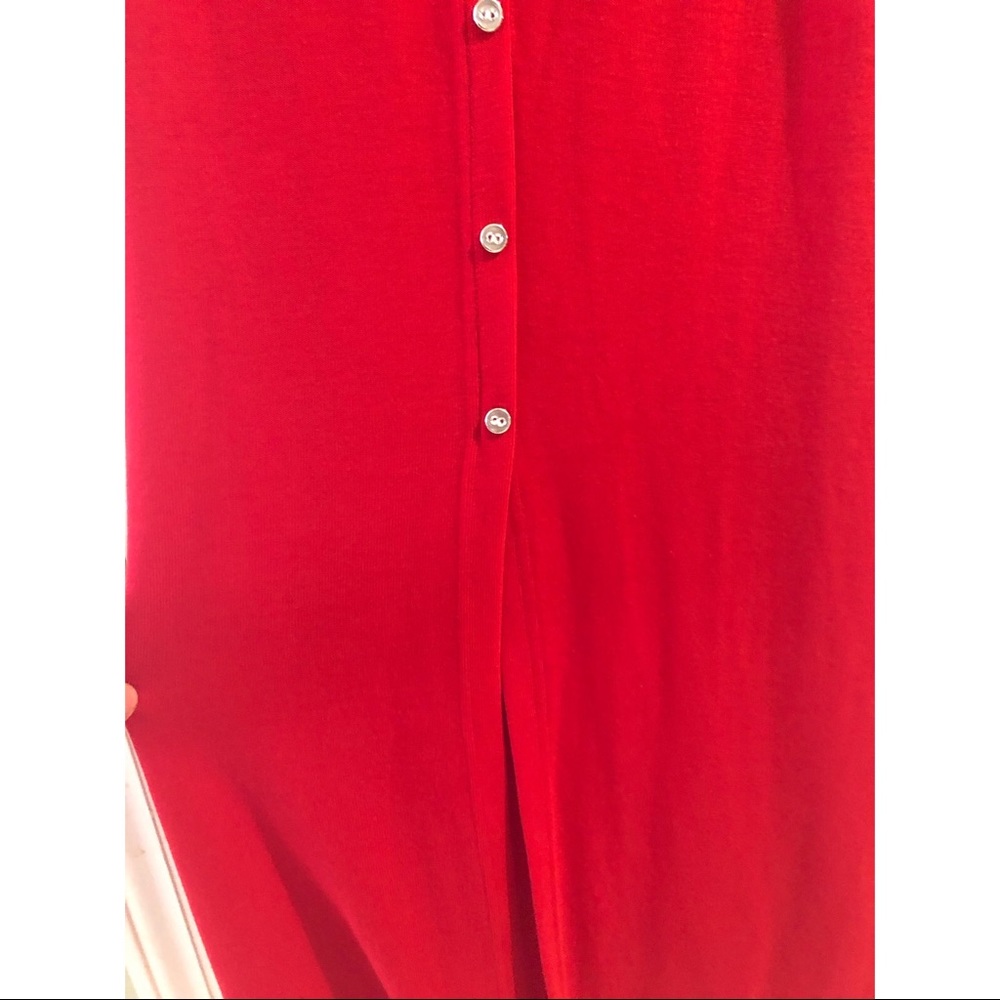 Red Maxi - Picture 3 of 3